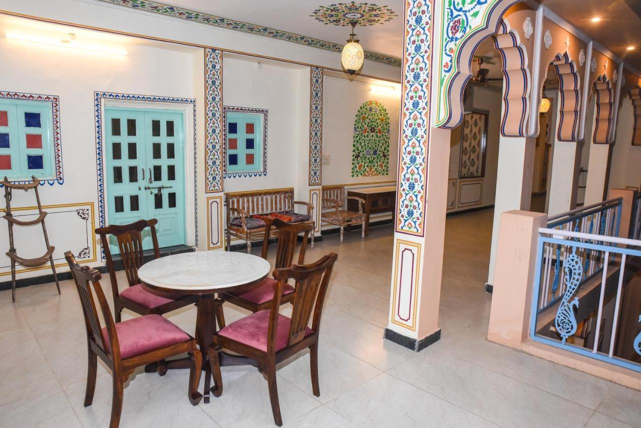 Kothipushkar Bed & Breakfast Luaran gambar