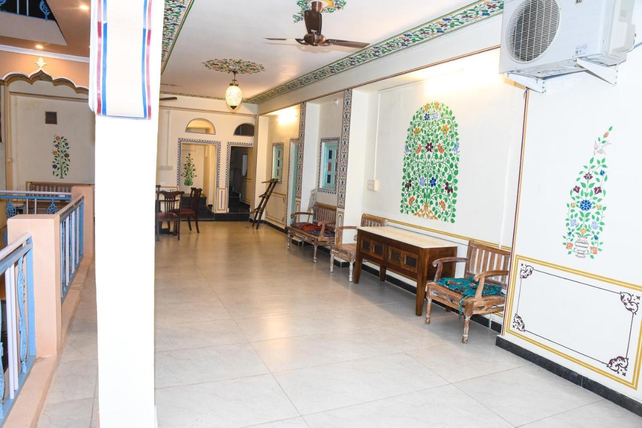Kothipushkar Bed & Breakfast Luaran gambar