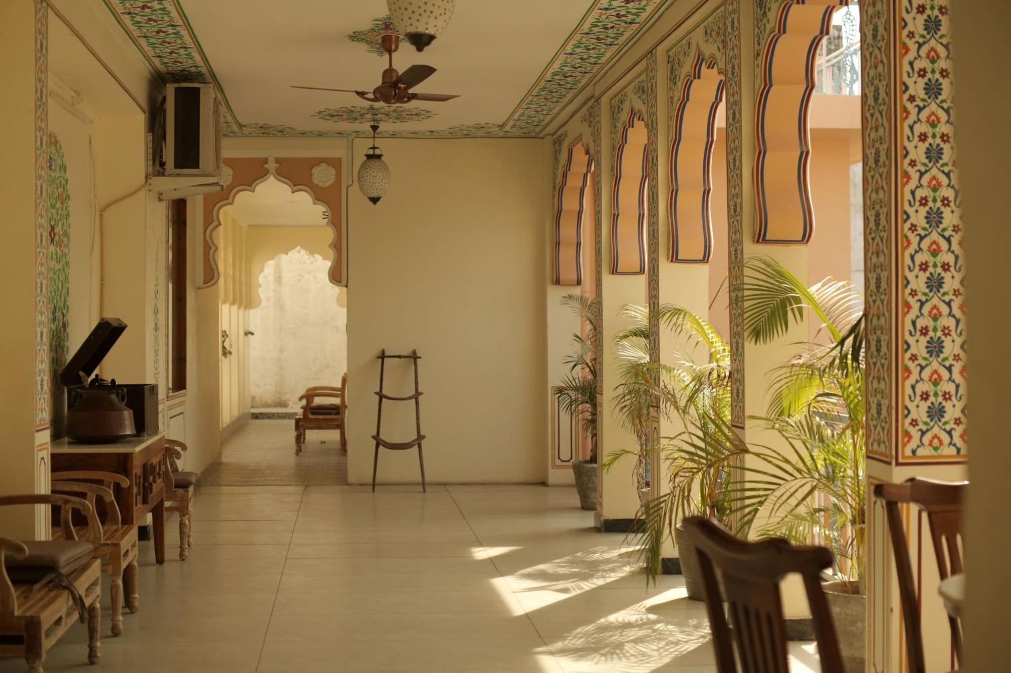 Kothipushkar Bed & Breakfast Luaran gambar
