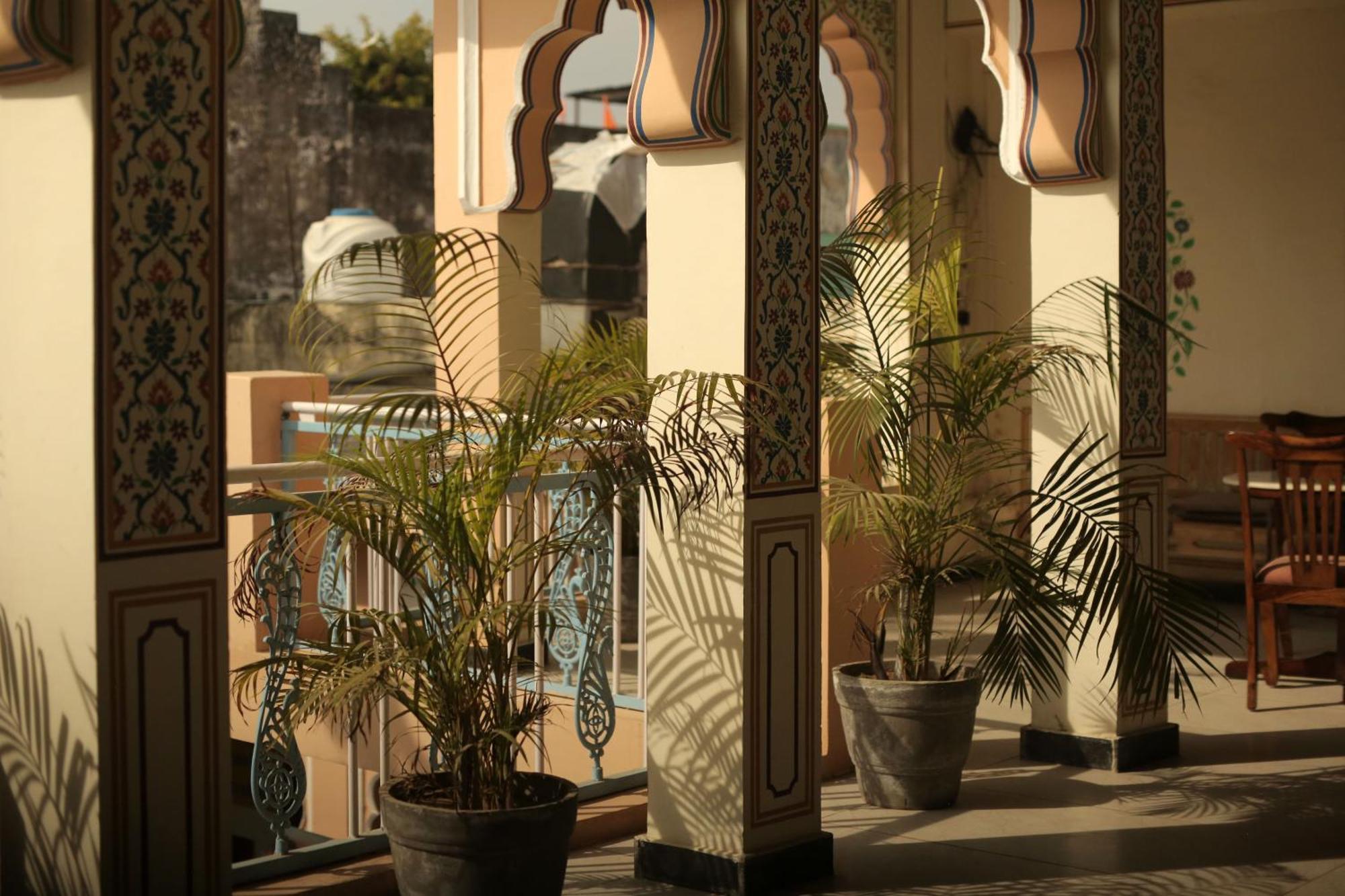 Kothipushkar Bed & Breakfast Luaran gambar