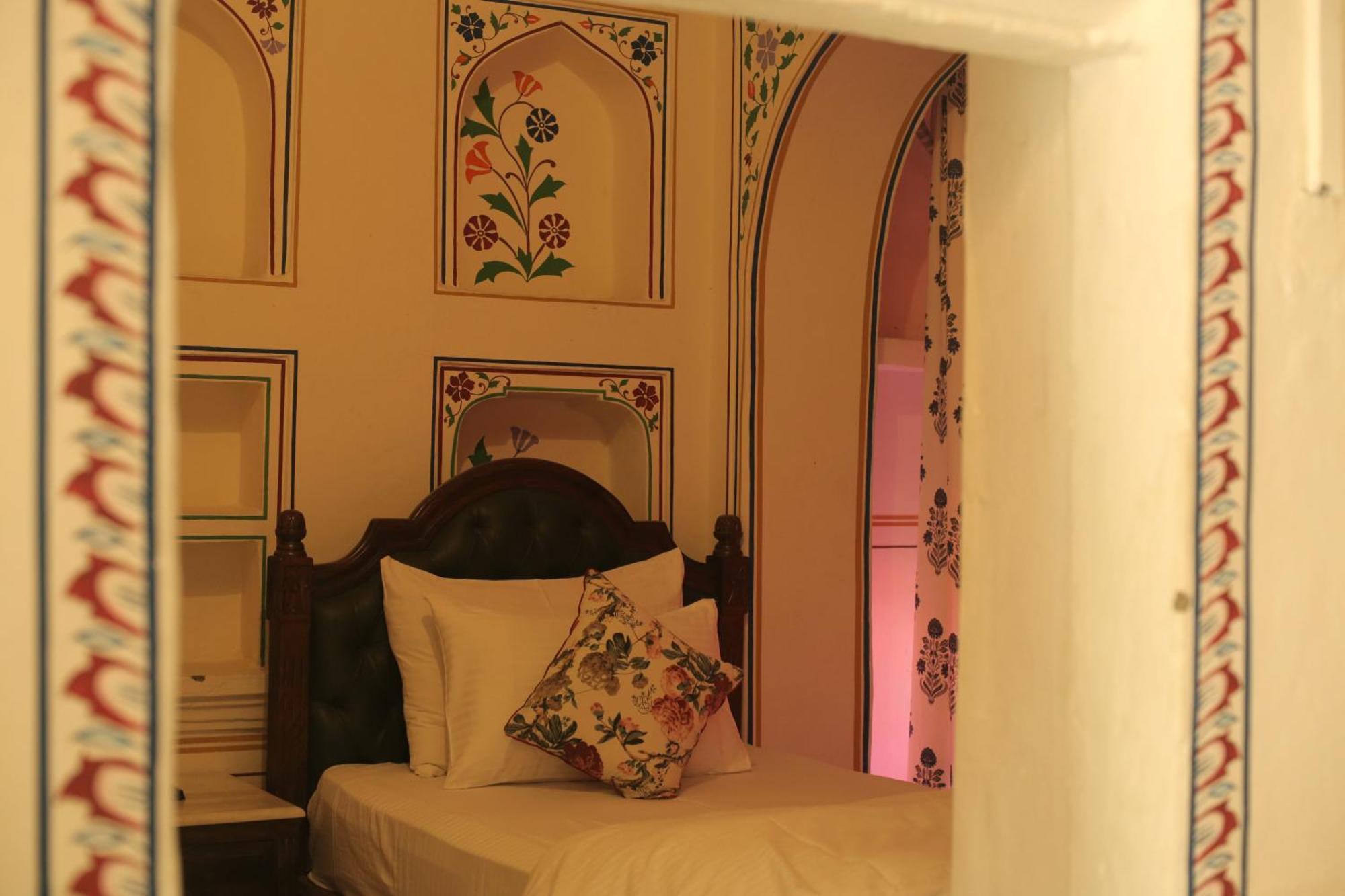 Kothipushkar Bed & Breakfast Luaran gambar