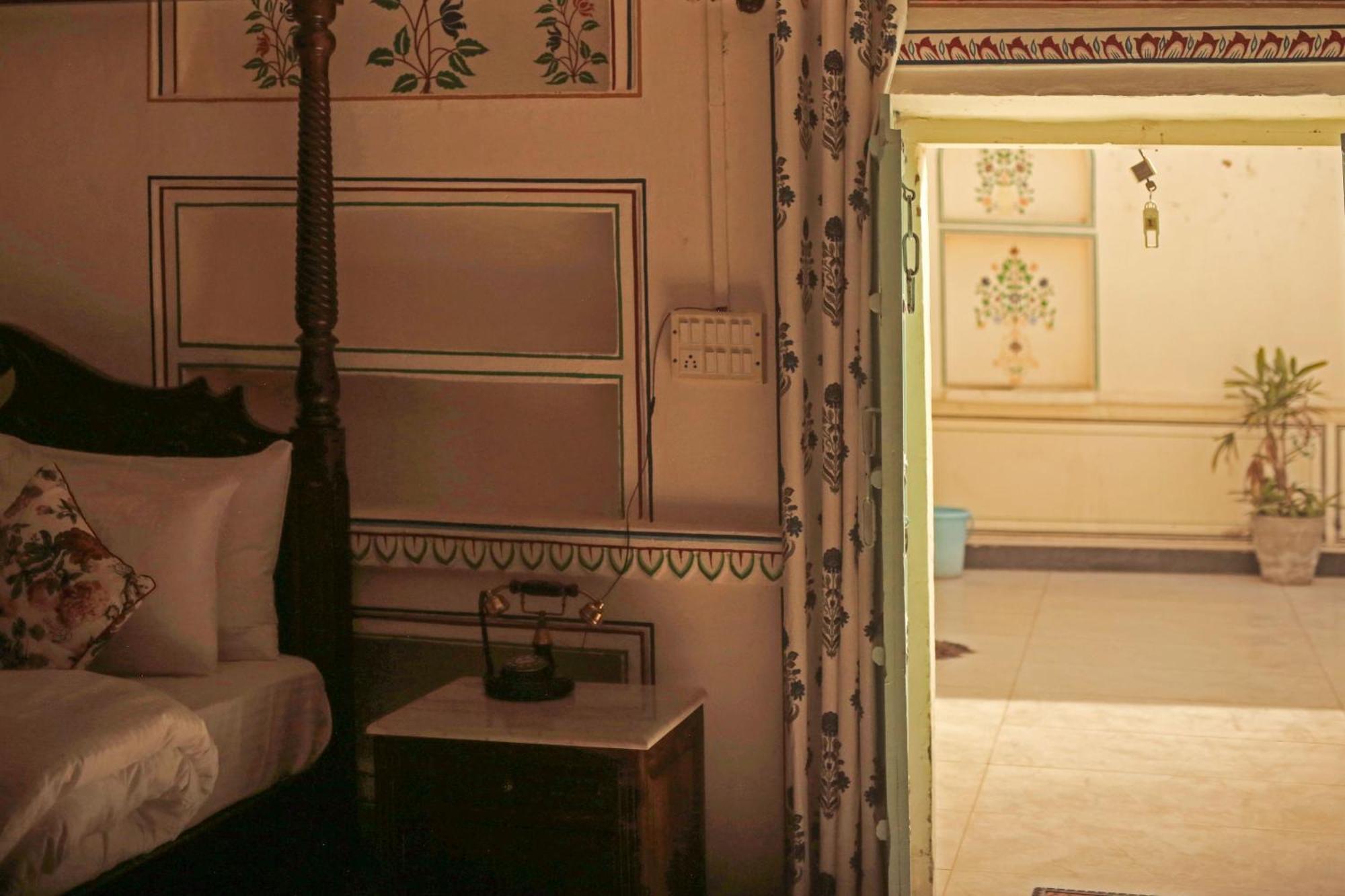 Kothipushkar Bed & Breakfast Luaran gambar