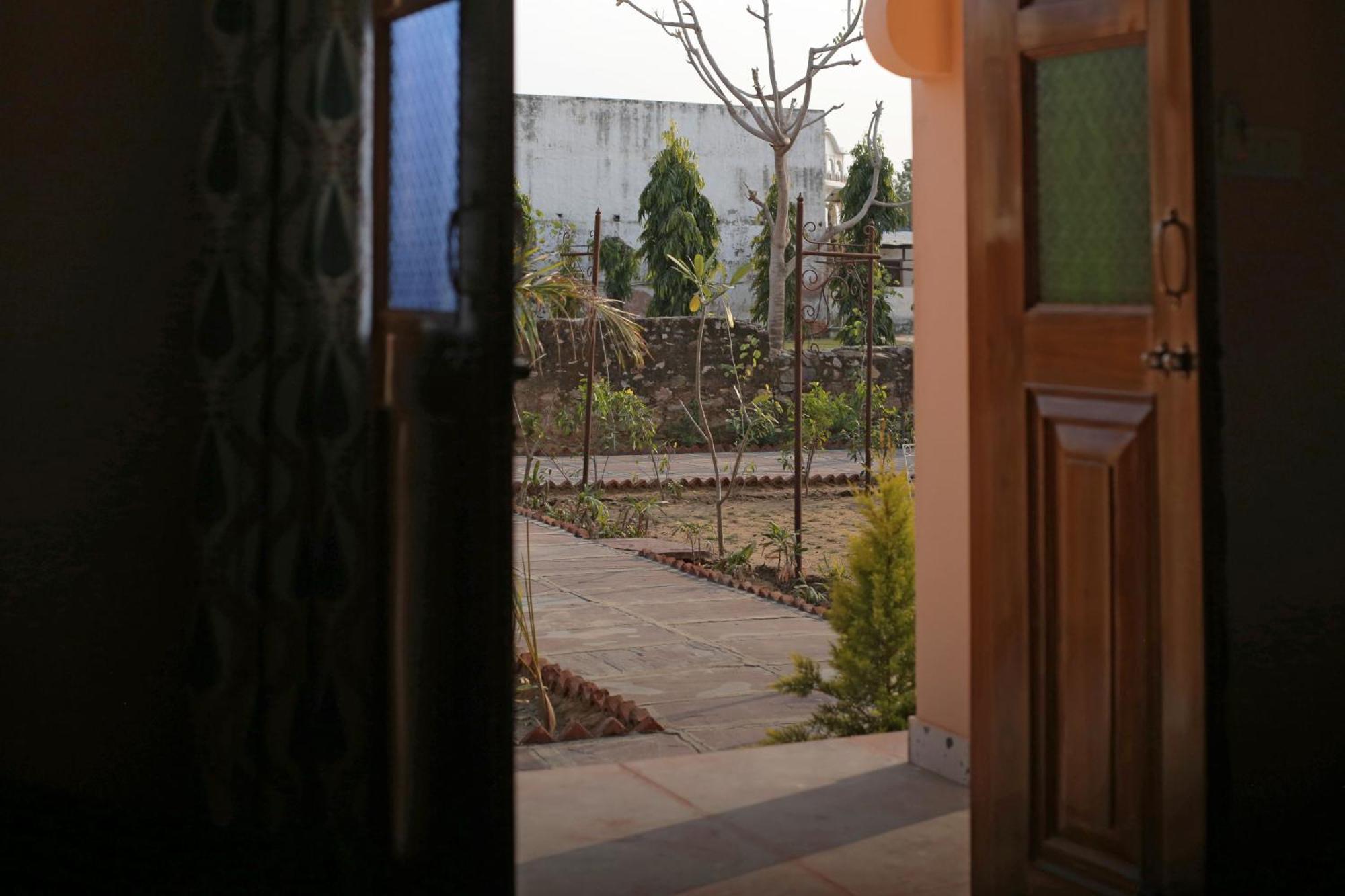 Kothipushkar Bed & Breakfast Luaran gambar